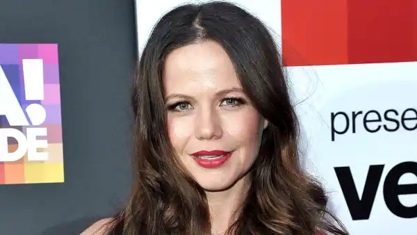 Pretty Little Liars' Tammin Sursok Breaks Down Over Husband's 'Scary' COVID-19 Fight: 'All the Hospitals Are Full'
