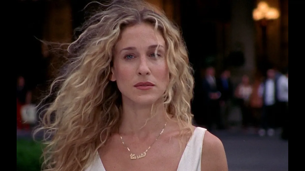 SATC-Carrie-Necklace-Still