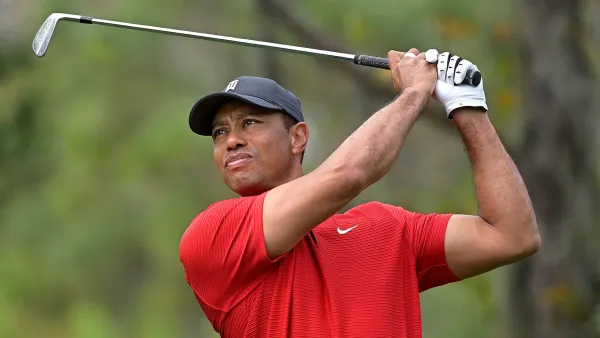 Tiger Woods Undergoes 5th Back Surgery, Postpones 2021 Golf Season
