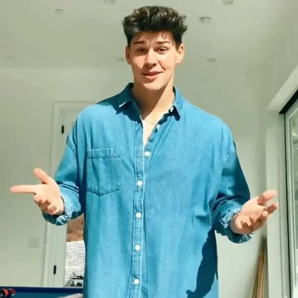 TikTok Noah Beck Reacts Bahamas Trip Backlash Amid Pandemic