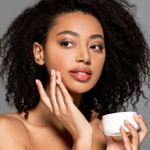 Top 5 Moisturizers to Combat Dry January