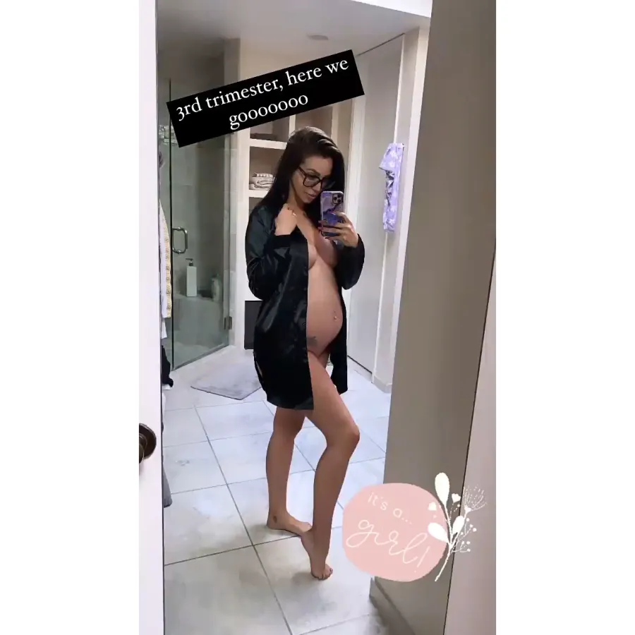 Scheana Shay Is Shocked to Learn She's 7 Months Pregnant, Not 6 as She Thought