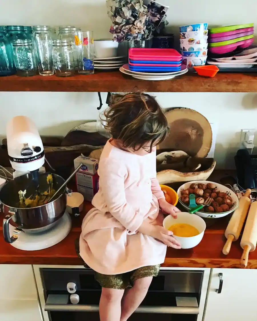 17 Drew Barrymore birth to Olive