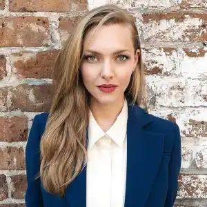 Amanda Seyfried Honors 2 Kids Sweet Ways During Golden Globes 2021