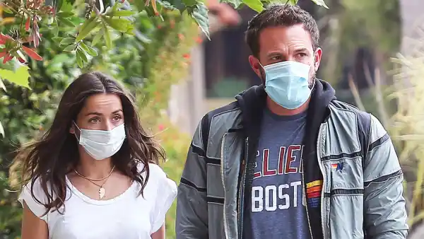 Ana de Armas Deletes Her Twitter Account After Ben Affleck Split