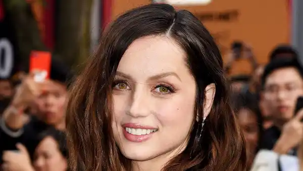 Estee Lauder Announces Ana de Armas as Global Ambassador