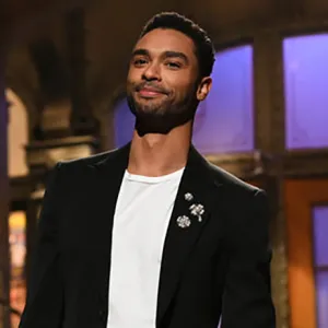 Swoon! Bridgerton’s Regé-Jean Page Looks Dreamy Hosting SNL: Pics