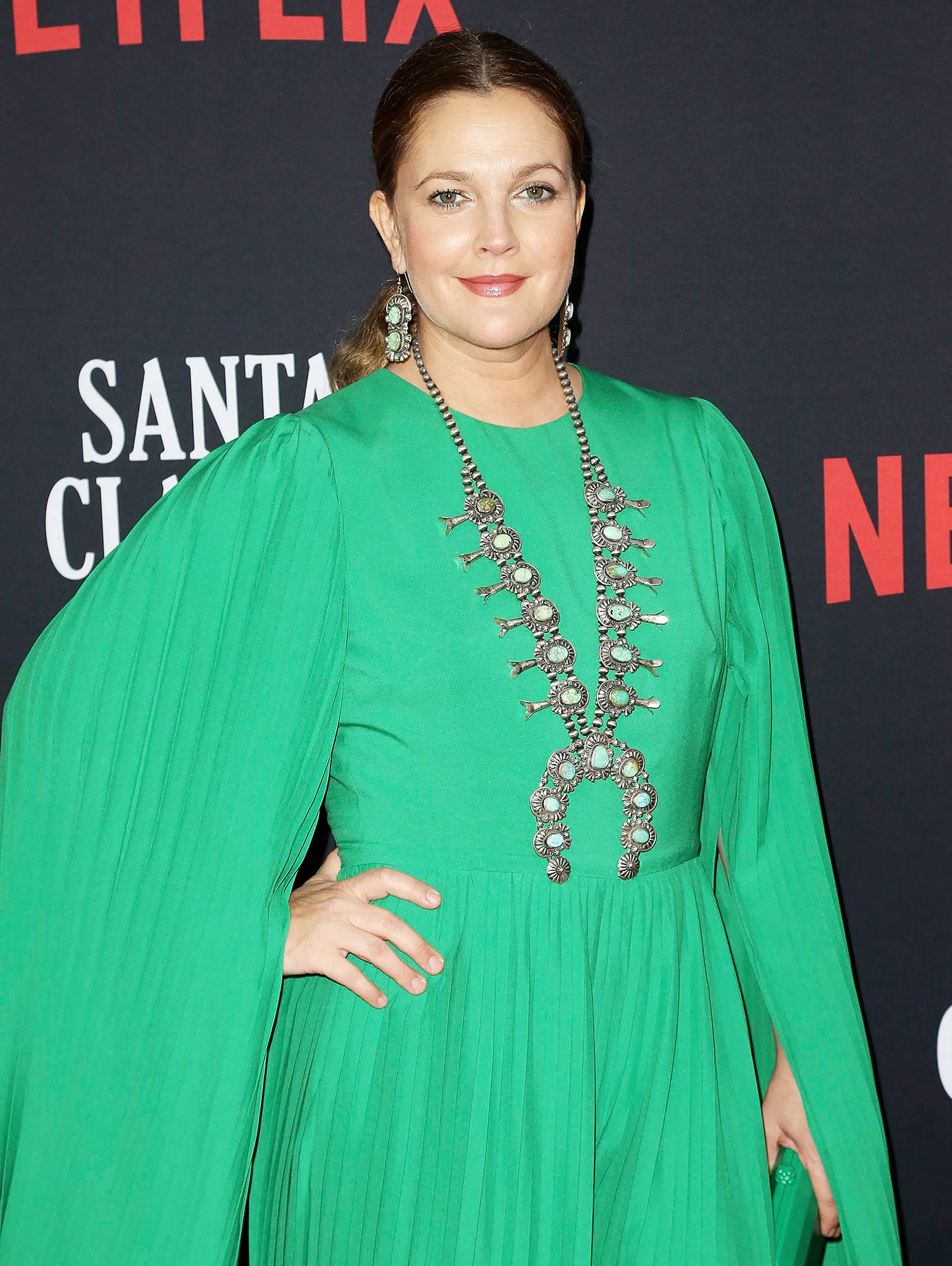 Drew Barrymore in a Green Dress in 2019 Drew Barrymore Forgives Mom Jaid for Sending Her to a Full Psychiatric Ward at 13
