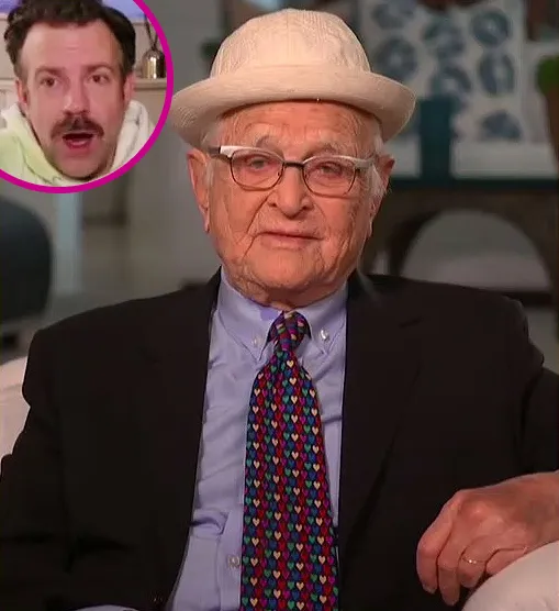 Jason Sudeikis Is Shocked to Learn Norman Lear Is Almost 99 at Golden Globes 2021 p