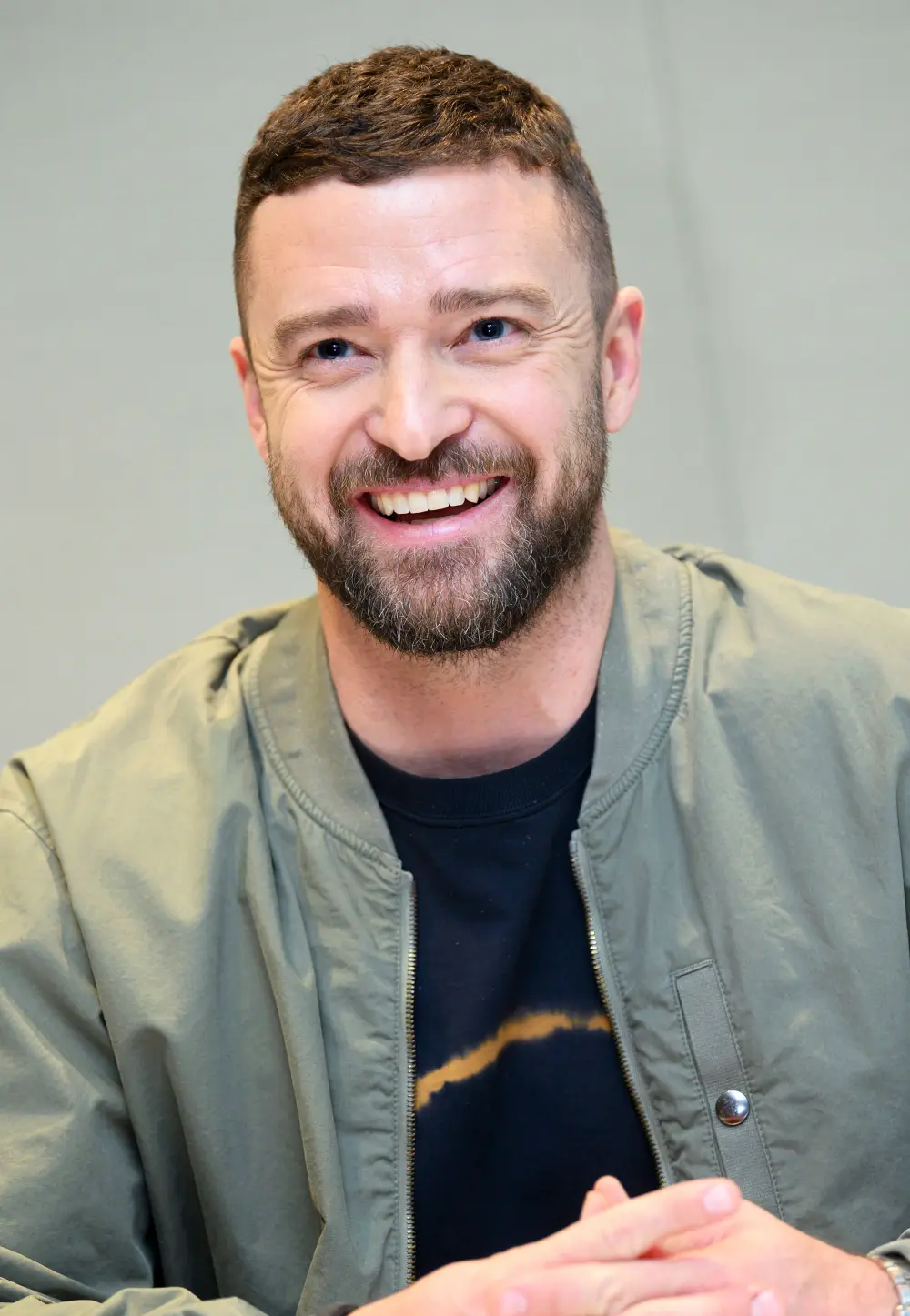 Major Throwback! Justin Timberlake Relives His and Britney&rsquo;s Denim Outfits