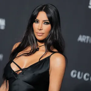 Kim Kardashian Honors Late Father in 1st Post Since Kanye West Split