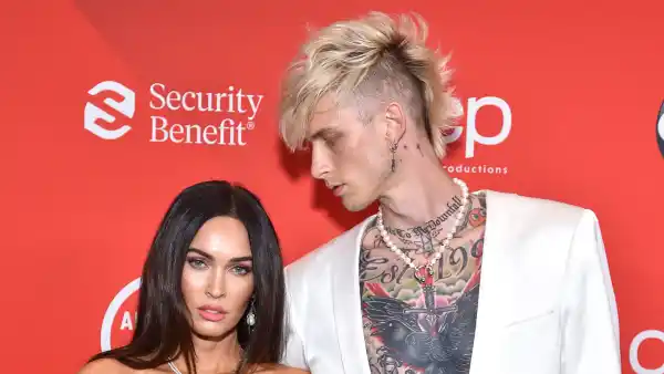 Machine Gun Kelly Wearing Megan Fox Blood Around His Neck Valentines Day