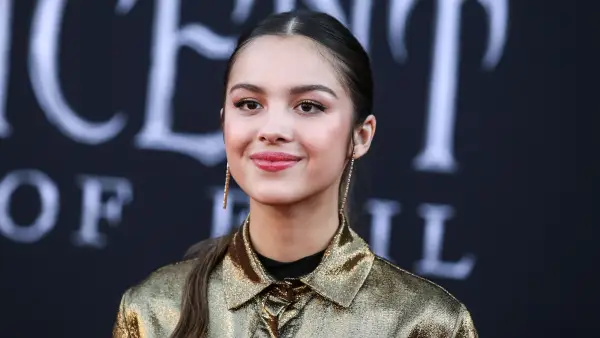 Olivia Rodrigo Reacts to ‘Drivers License’ Sketch on ‘Saturday Night Live’