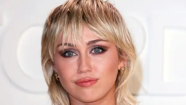 Thirst Trap! Recreate Miley Cyrus' Sexy 2021 Super Bowl Tailgate Look