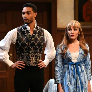 Rege-Jean Page and Chloe Fineman Reenact Bridgerton's Steamy Sex Scenes With Questionable Intimacy Coordinator on 'Saturday Night Live'