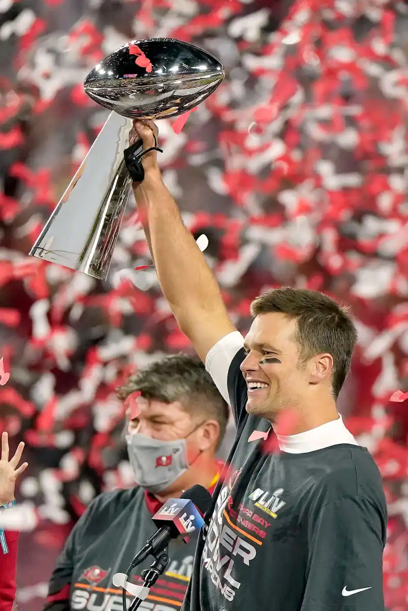 Tom Brady Ex Bridget Moynahan Congratulates Him on 7th Super Bowl Win