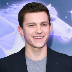 Tom Holland Flashes Shaved Legs in Pantsless Interview: Watch