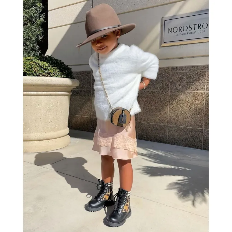 True Thompson Fashionista Brown Fedora Fuzzy White Sweater Pink Skirt Combat Boots