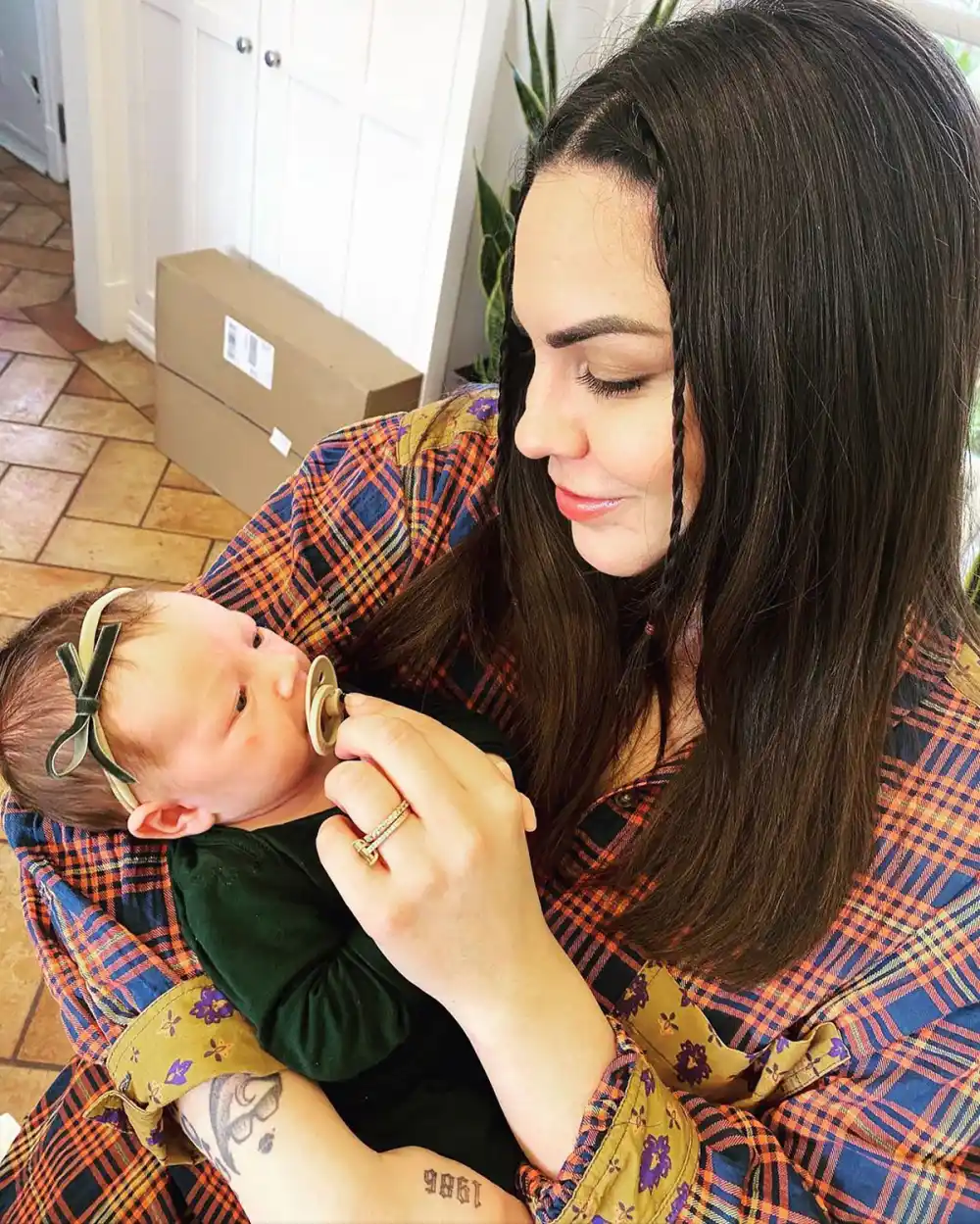 Vanderpump Rules&rsquo; Katie Maloney Meets Stassi Schroeder&rsquo;s Daughter Hartford