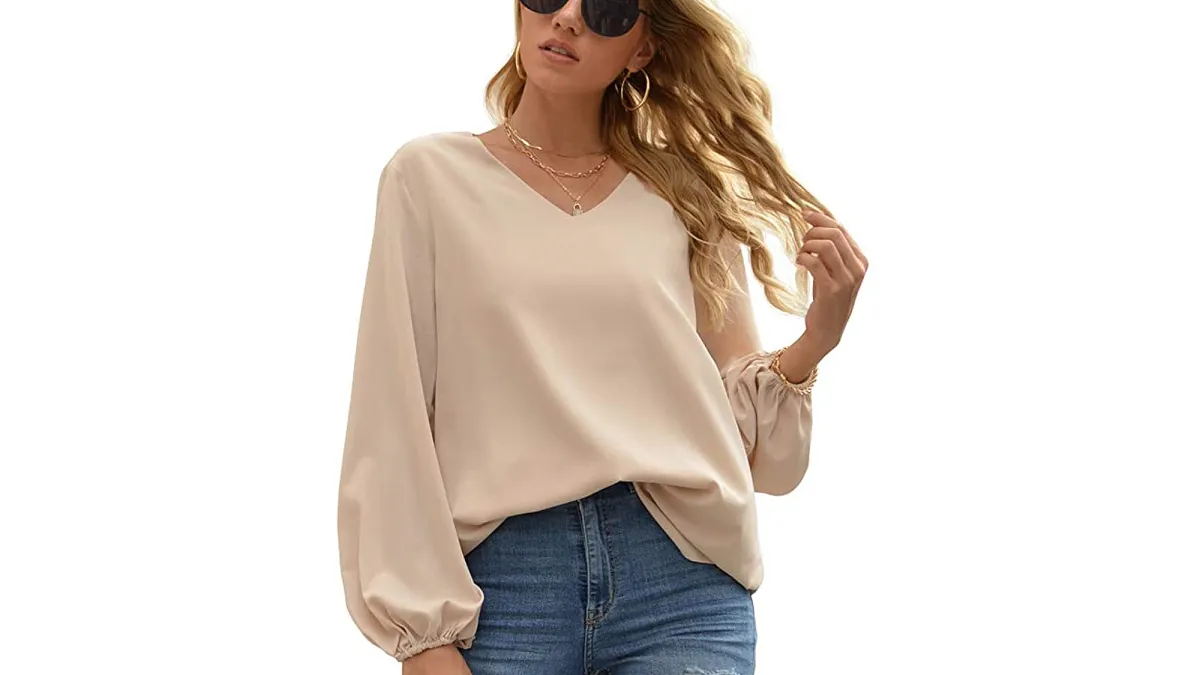 WANGZHI Women's Casual Sweet & Cute Loose Shirt Balloon Sleeve V-Neck Blouse Top