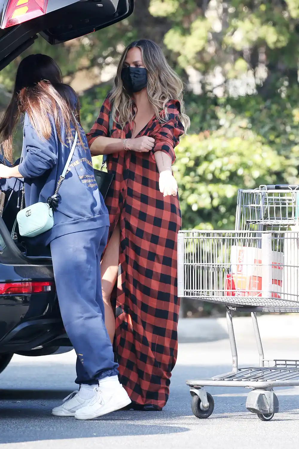 chrissy-teigen-plaid-dress-bristol-farms