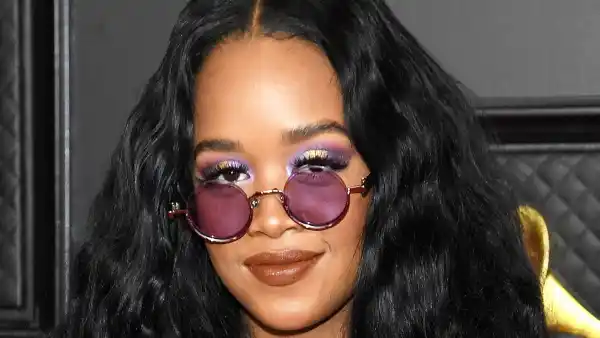 H.E.R. Grammys 2021 Wildest Beauty