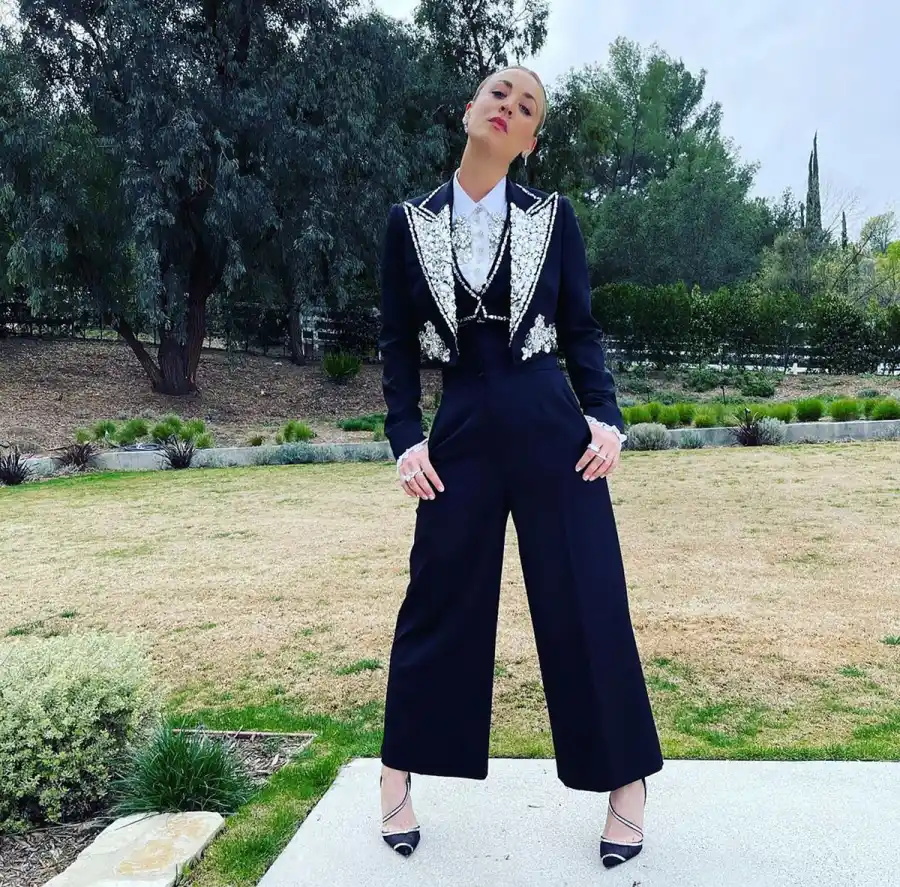 2021 Critics Choice Awards Arrivals - Kaley Cuoco