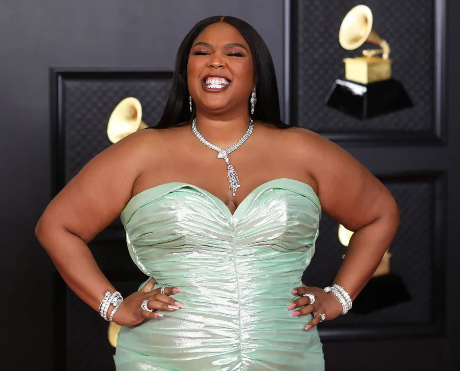 2021 Grammys Awards Best Bling - Lizzo