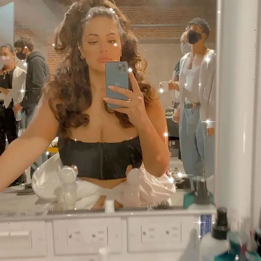 Ashley Graham Poses in Lingerie — A Lot: Pics