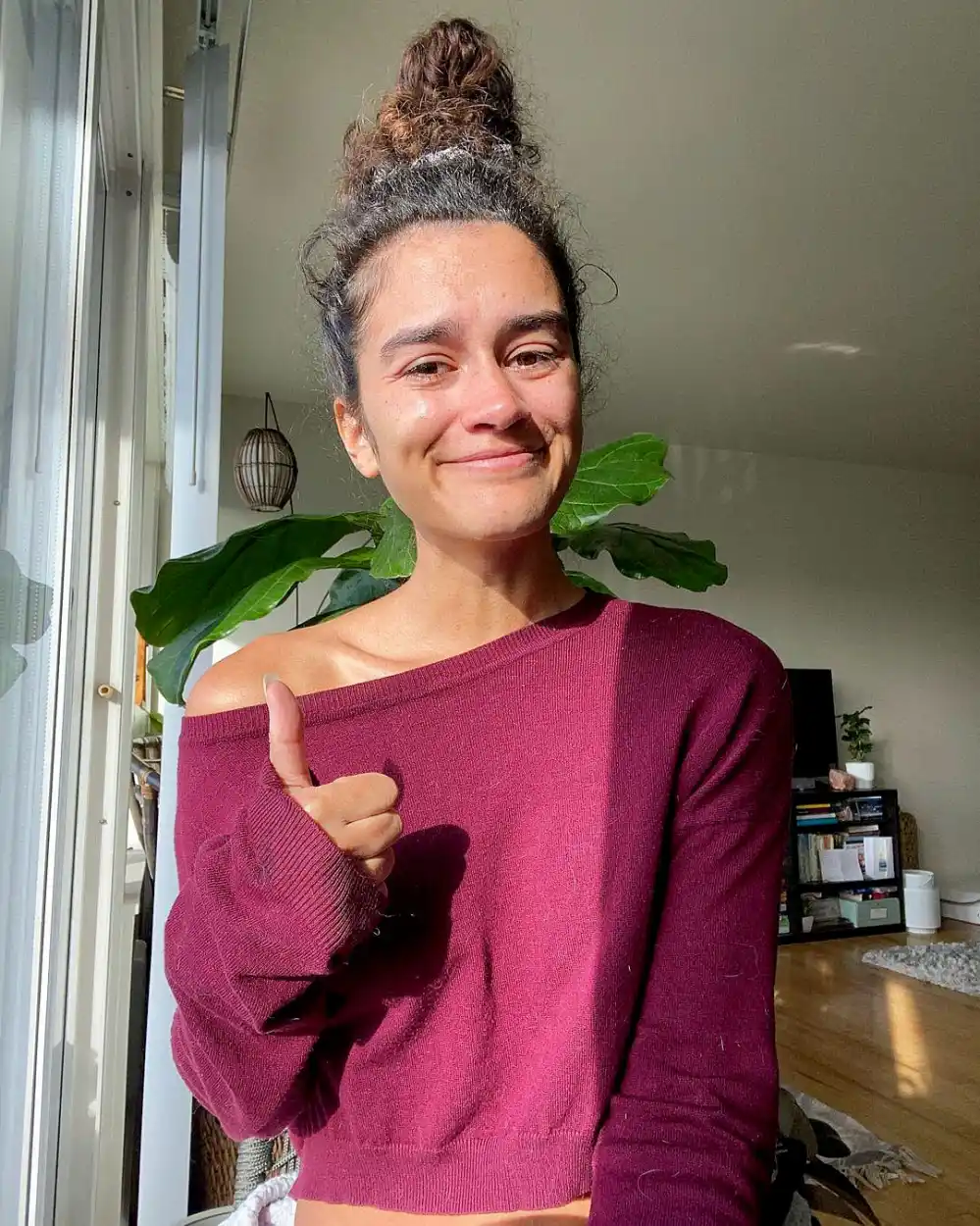 Bachelor Taylor Nolan Got Death Threats Apologizes Again Old Tweets