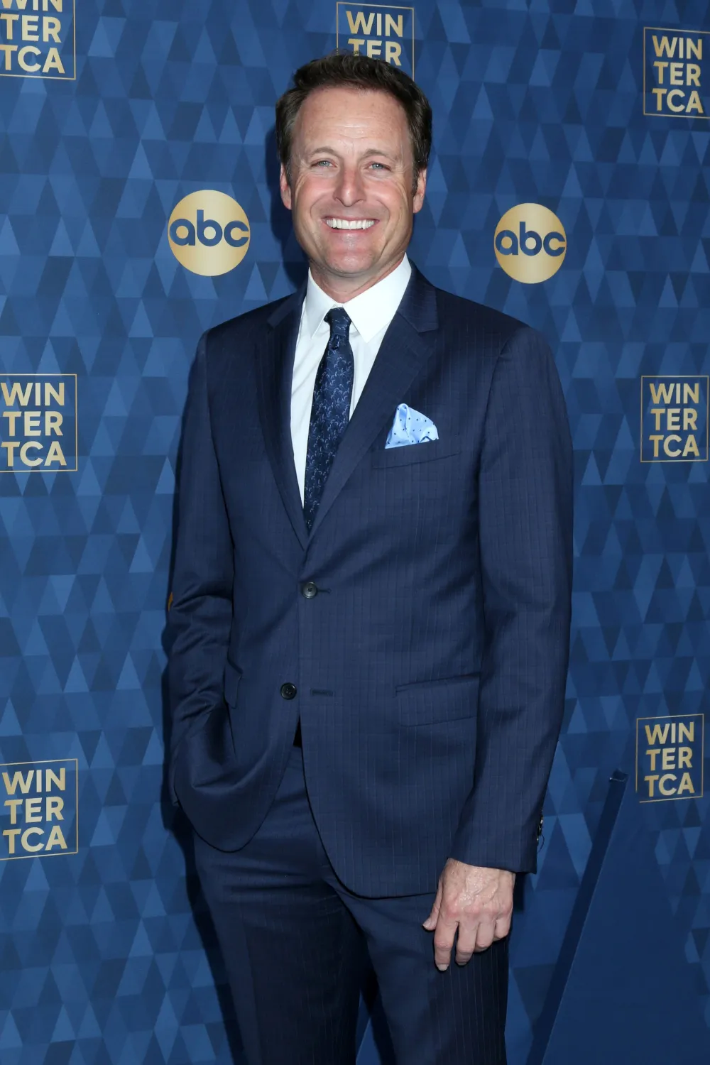 Bachelor&rsquo;s Chris Harrison Hires High-Profile Lawyer Amid Racism Controversy, Hosting Step-Down