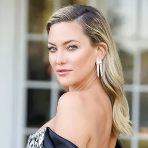 How to Shop the Biggest 2021 Golden Globes Jewelry Trends for Less