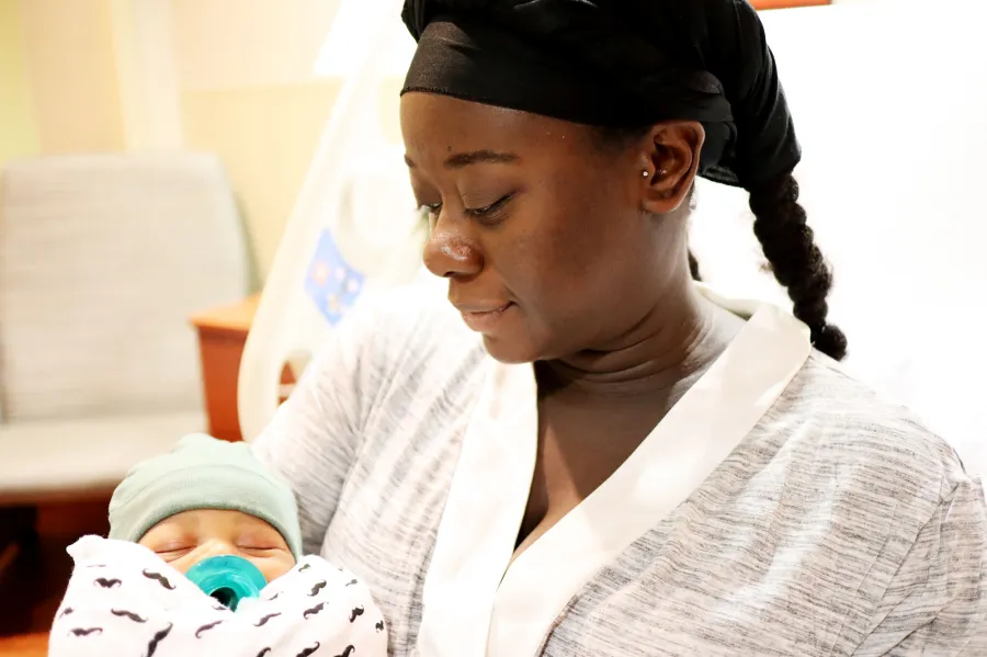 Married First Sight Deonna McNeill Greg Okotie Welcome Their 1st Child Declan Okotie