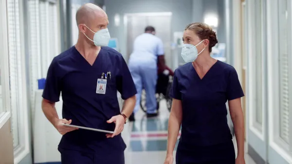 Grey’s Anatomy Fans Are in Shambles After Beloved Character’s Death in Shocking Midseason Premiere