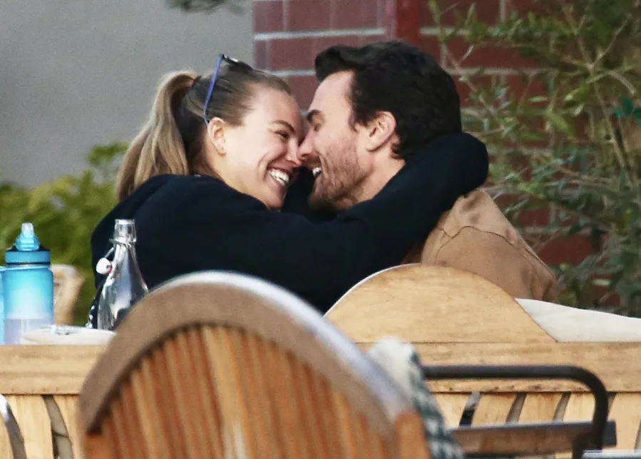 Hannah Brown Adam Woolard boyfriend 5 things