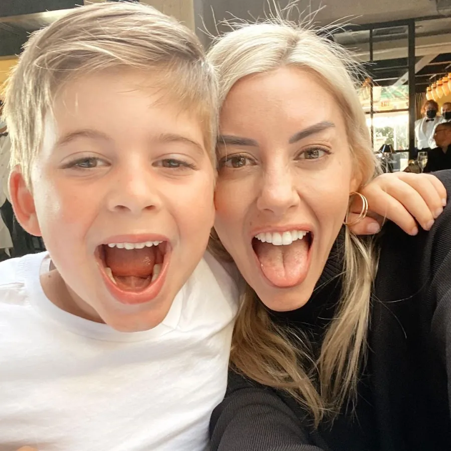 Heather Rae Young Selfie Tarek El Moussa’s Kids