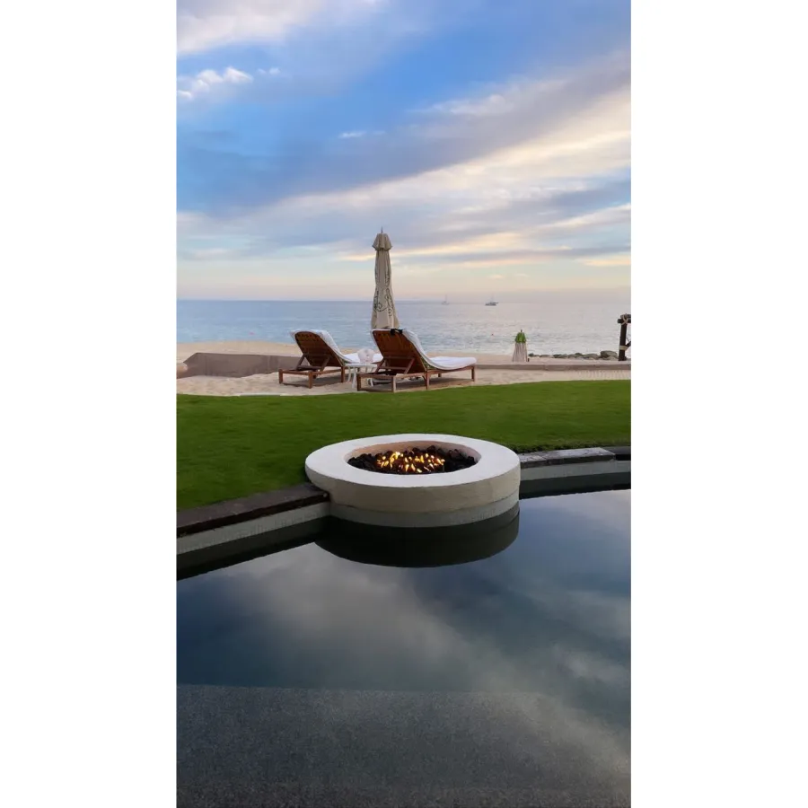 Inside Pregnant Shawn Johnson and Andrew East’s Babymoon Ahead of 2nd Child