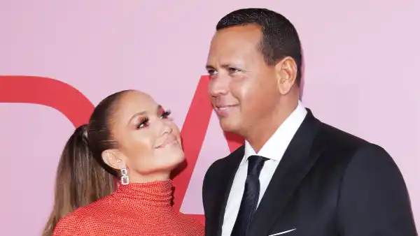 Jennifer Lopez and Alex Rodriguez PDA