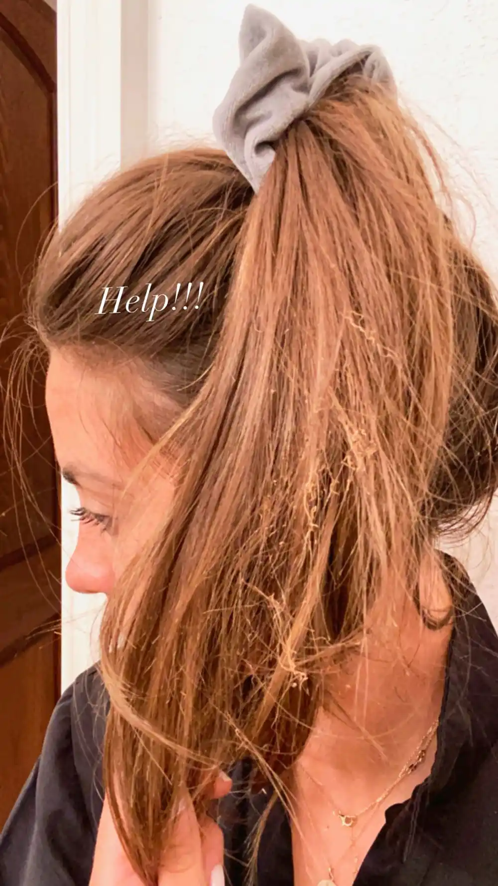 The Bachelor&rsquo;s Kelley Flanagan Accidentally Sets Her Hair on Fire: Pics