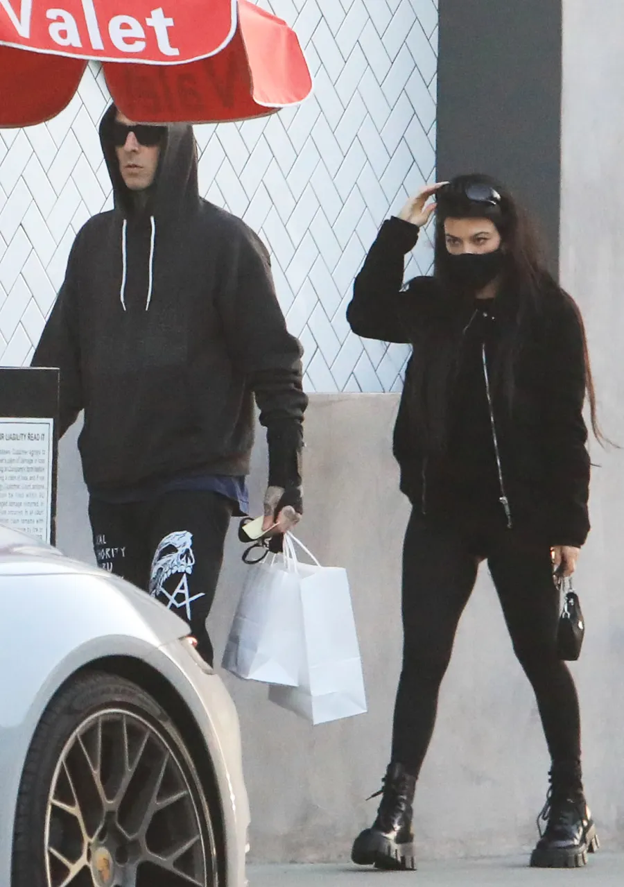 Kourtney Kardashian and Travis Barker Cuddle After Date