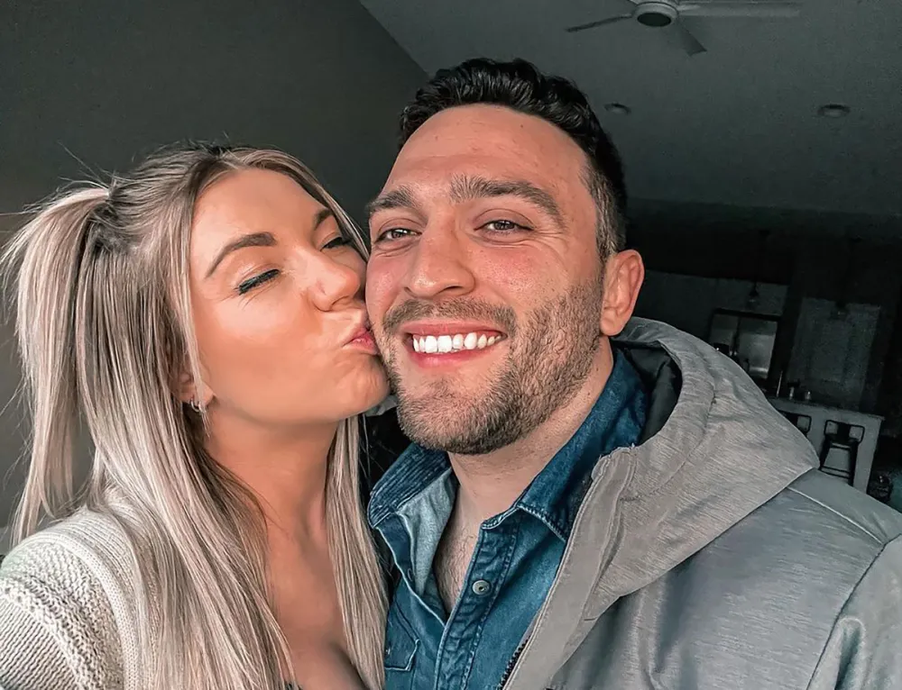Love Is Blind&rsquo;s Mark Cuevas and Fiancee Aubrey Rainey Welcome Their 1st Child