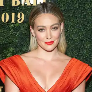 Pregnant Hilary Duff Describes ‘Lightning Crotch’ Symptom: Feels Like ’Stabbing Pain'