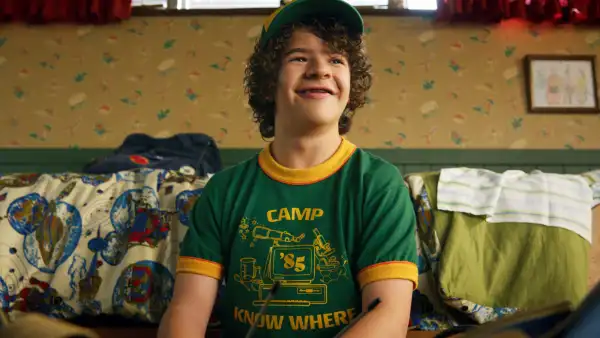 Stranger Things Gaten Matarazzo Spills Cast Secrets