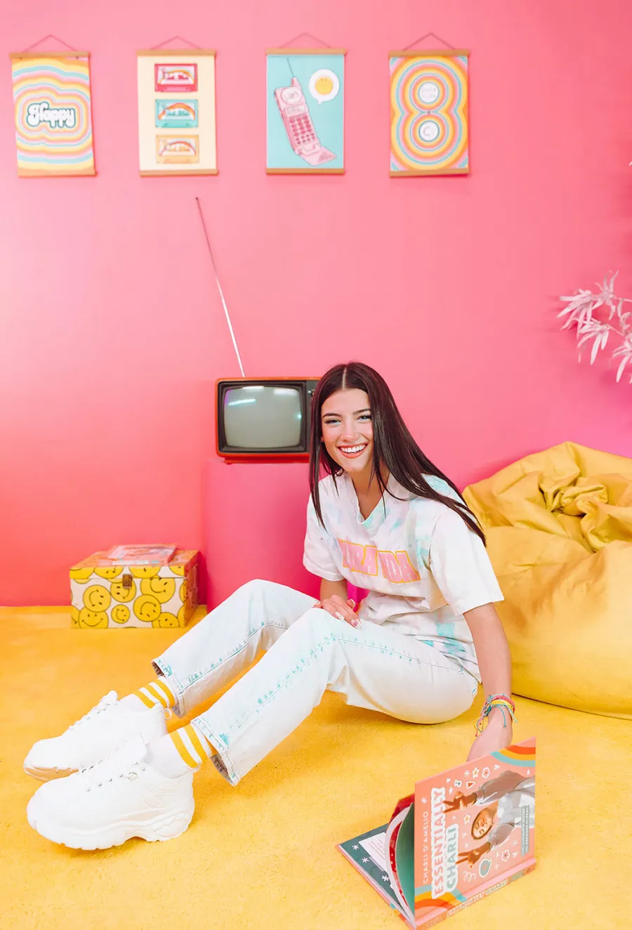 Charli D’Amelio Launches Bracelet Collab With Pura Vida: Pics