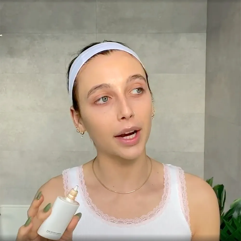 emma-chamberlain-kosas-foundation