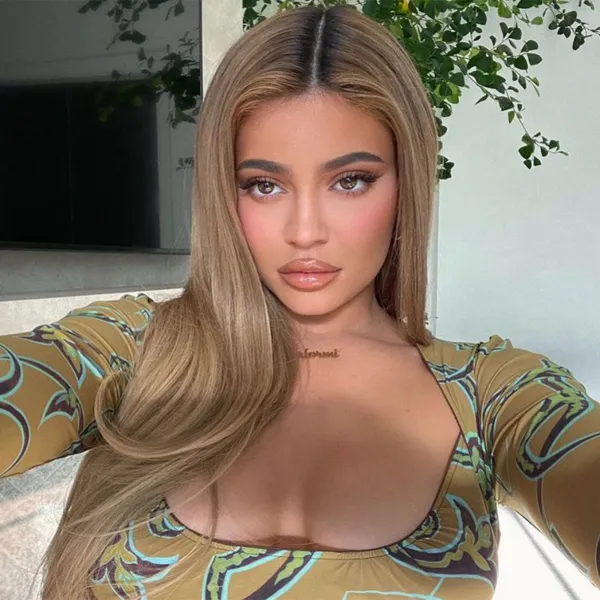 kylie-jenner-earrings-8or