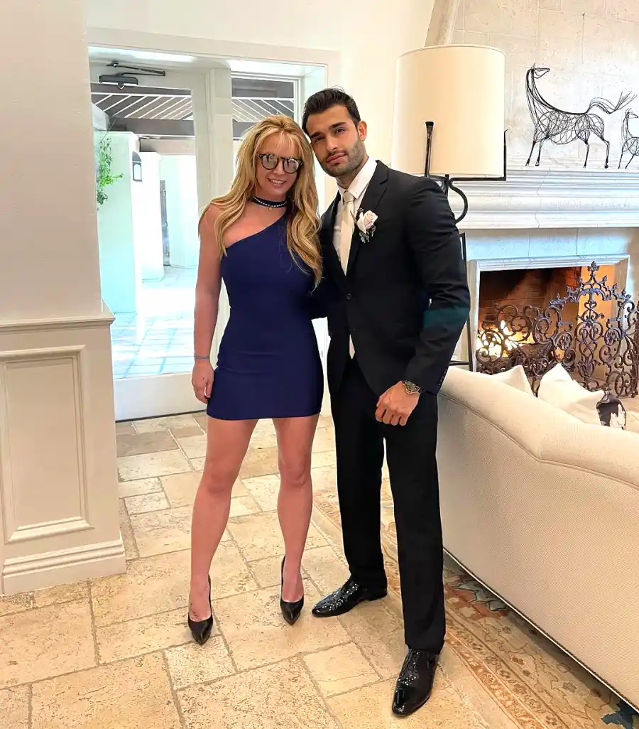 Britney Spears Cozies Up to Boyfriend Sam Asghari at Wedding Amid Conservatorship Battle