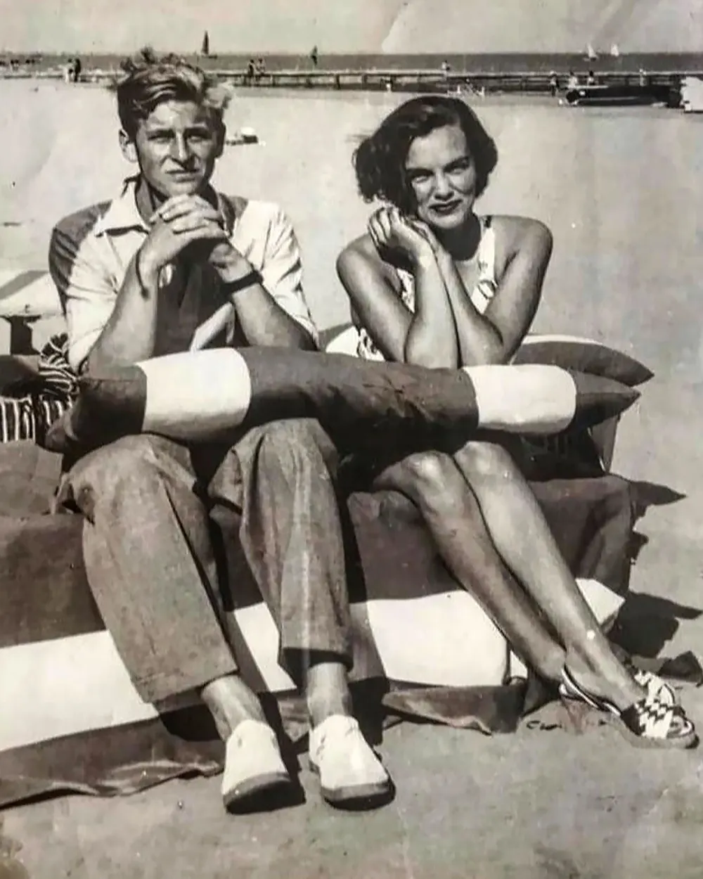 Cara Delevingnes Sister Shares Pic Their Grandmother Prince Philip