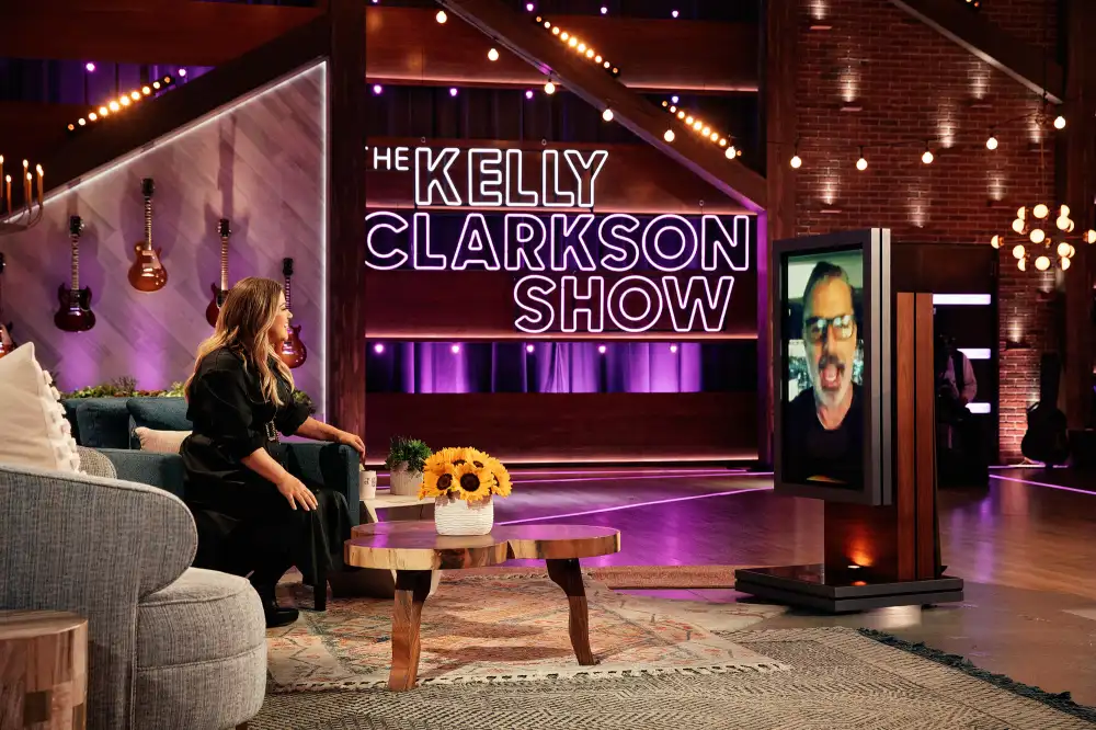 Chris Noth Sex and the City Favorite Scene Fart Kelly Clarkson Show