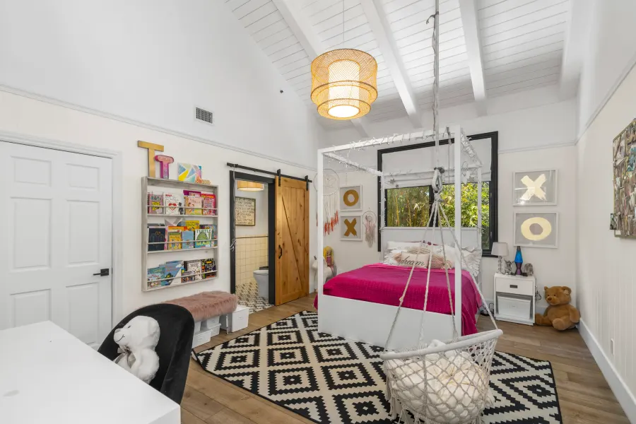 Christina Haack Sells $6 Million House After Ant Anstead Divorce 